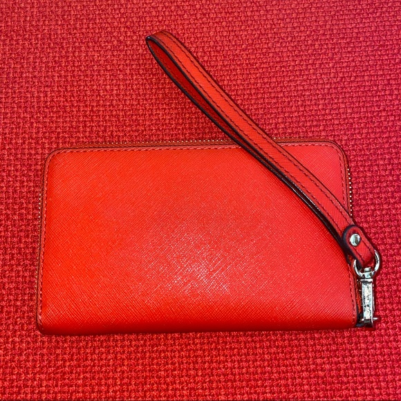 Michael Kors Leather Wristlet Wallet - Picture 3 of 6